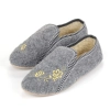 Damen Filzhausschuhe mit Blumenmuster 462A